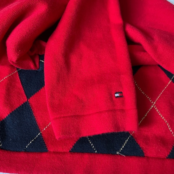 Tommy Hilfiger Sweater - Picture 8 of 9